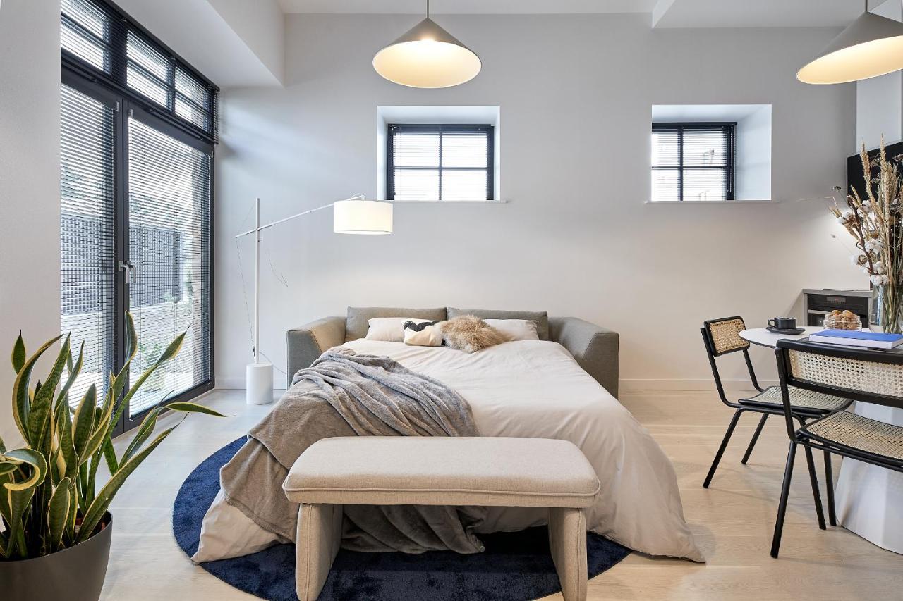 High Ceiling Loft With Its Own Backyard And A Terrace Apartment Талин Екстериор снимка